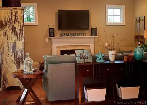 7699 Patriots Way, Gloucester, VA 23061 photo 8