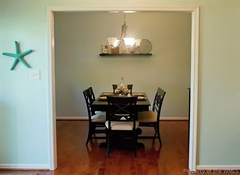 7699 Patriots Way, Gloucester, VA 23061 photo 10