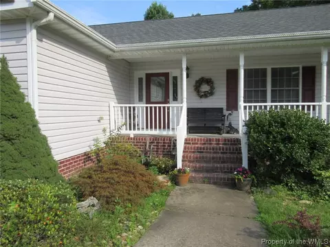 3038 The Point Dr, Lanexa, VA 23089 photo 23