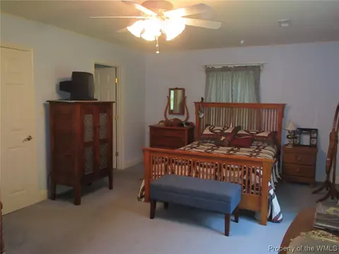 3038 The Point Dr, Lanexa, VA 23089 photo 16