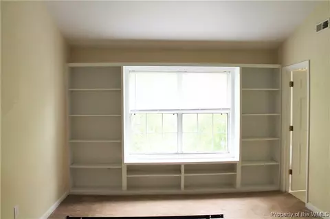 107 Flintlock Rd, Williamsburg, VA 23185 photo 9
