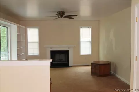 107 Flintlock Rd, Williamsburg, VA 23185 photo 4