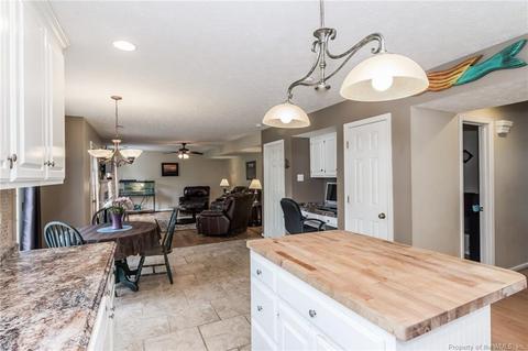 4663 Sir Gilbert Loop, Williamsburg, VA 23185 photo 8