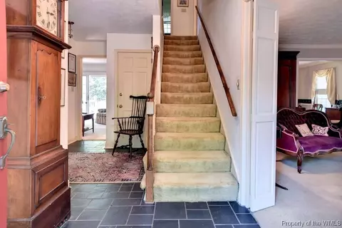 121 Daingerfield Rd, Williamsburg, VA 23185 photo 4