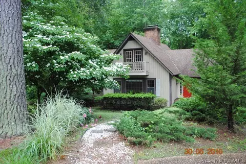 36 Hampton Ky, Williamsburg, VA 23185 photo 1
