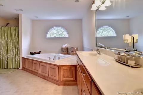 2 Elite Ct, Hampton, VA 23666 photo 28