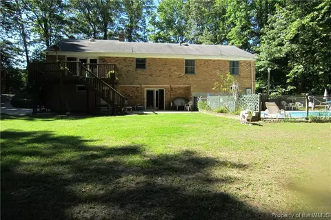 10033 Indian Rd, Gloucester, VA 23061 photo 6