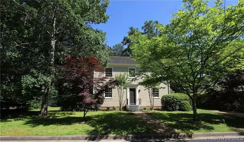 706 Powell St, Williamsburg, VA 23185 photo 1