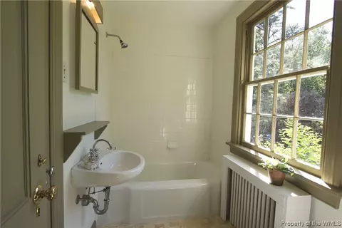 706 Powell St, Williamsburg, VA 23185 photo 11