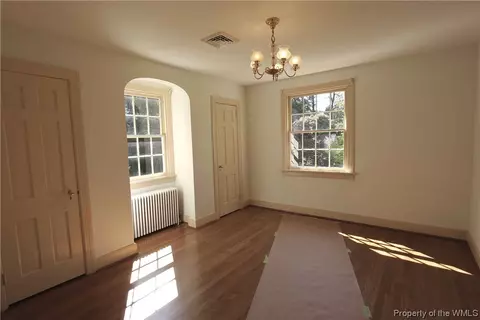 706 Powell St, Williamsburg, VA 23185 photo 12