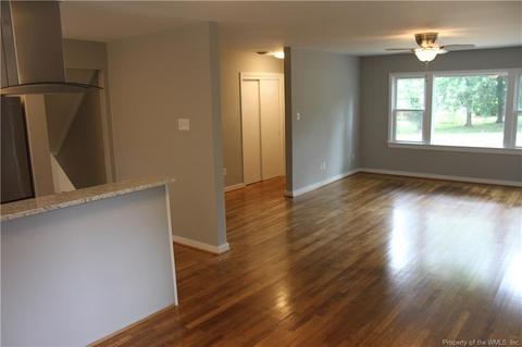 900 Jackson, Williamsburg, VA 23185 photo 5