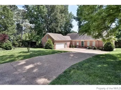 101 Thomas Dl, Williamsburg, VA 23185 photo 1