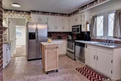 209 Thomas Nelson Ln, Williamsburg, VA 23185 photo 18