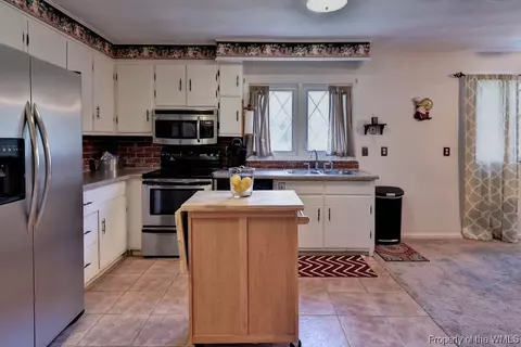 209 Thomas Nelson Ln, Williamsburg, VA 23185 photo 16
