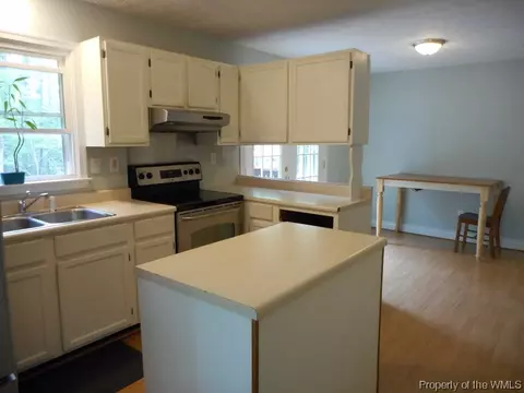 3928 Moores Ln, Lanexa, VA 23089 photo 4