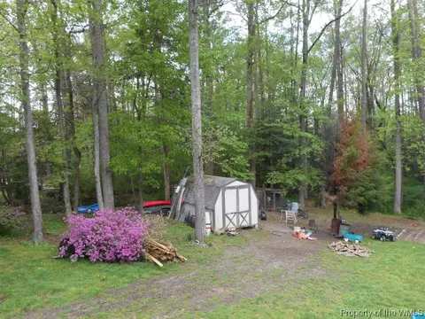 3928 Moores Ln, Lanexa, VA 23089 photo 12