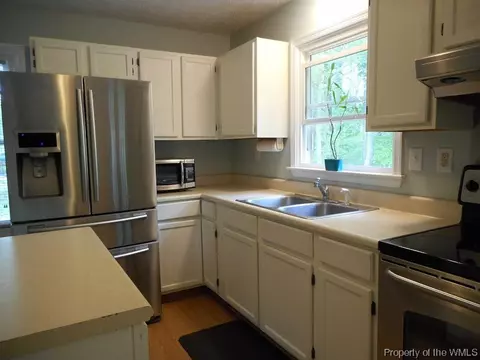 3928 Moores Ln, Lanexa, VA 23089 photo 5
