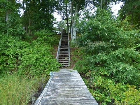 4786 Primrose Path, Gloucester, VA 23061 photo 10