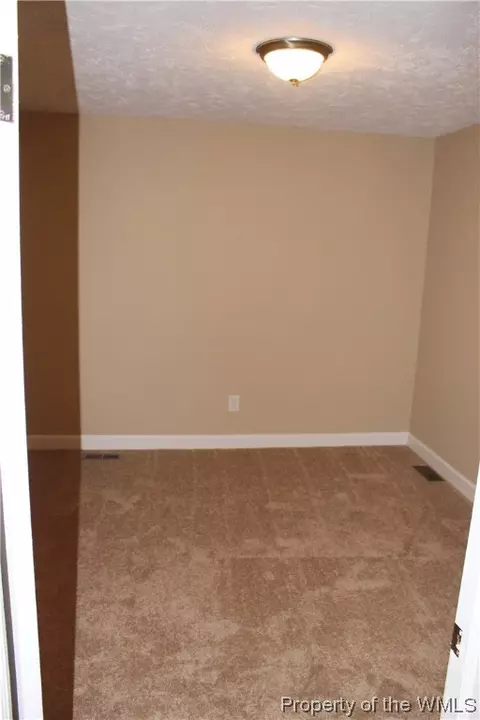 1023 Parkside Ave, Hampton, VA 23669 photo 17