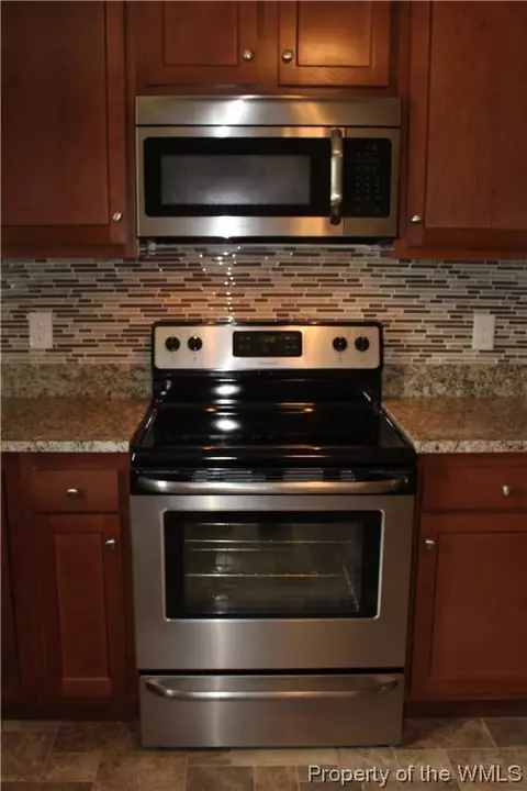 1023 Parkside Ave, Hampton, VA 23669 photo 13