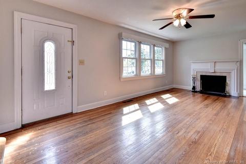 115 Ocanoe Pl, Hampton, VA 23661 photo 3