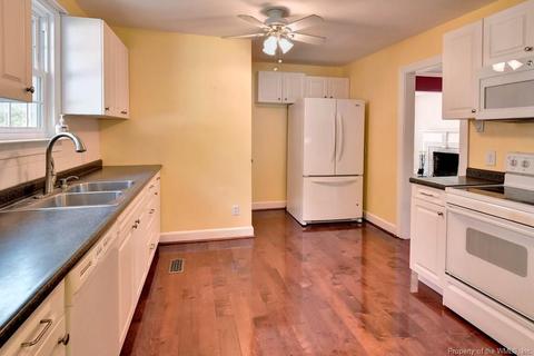 115 Ocanoe Pl, Hampton, VA 23661 photo 11