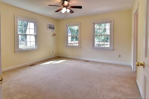 115 Ocanoe Pl, Hampton, VA 23661 photo 16