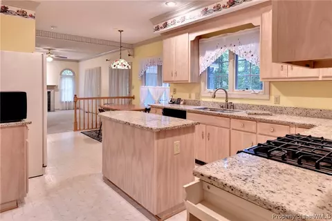 4801 Beaver Run E, Williamsburg, VA 23188 photo 8
