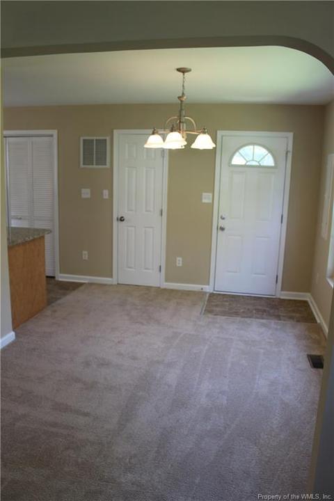 727 Hemlock Ave, Hampton, VA 23661 photo 10