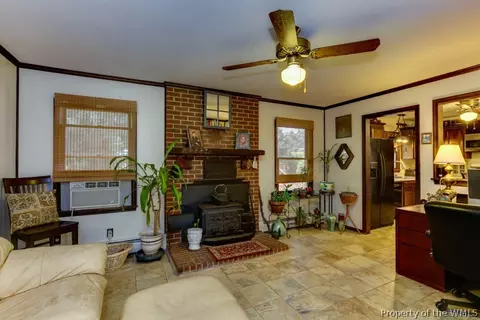 2388 Hickory Fork Rd, Gloucester, VA 23061 photo 12