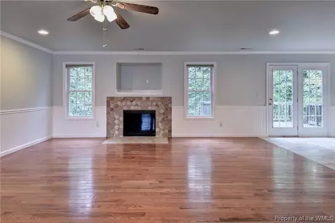 7181 Jeffrey Dr, Gloucester, VA 23061 photo 7