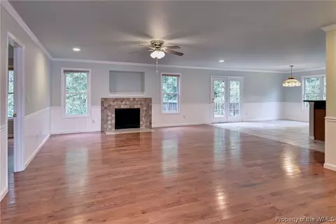 7181 Jeffrey Dr, Gloucester, VA 23061 photo 6