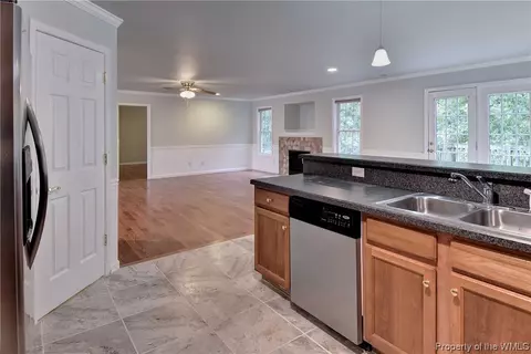 7181 Jeffrey Dr, Gloucester, VA 23061 photo 16