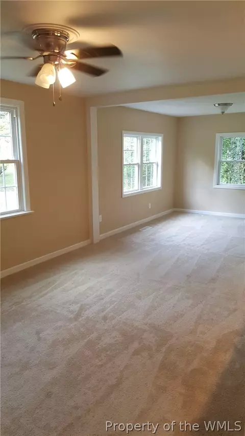 107 Bethune Dr, Williamsburg, VA 23185 photo 6