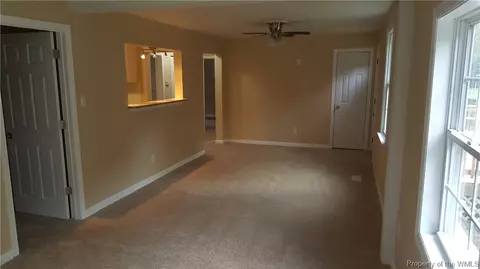 107 Bethune Dr, Williamsburg, VA 23185 photo 7