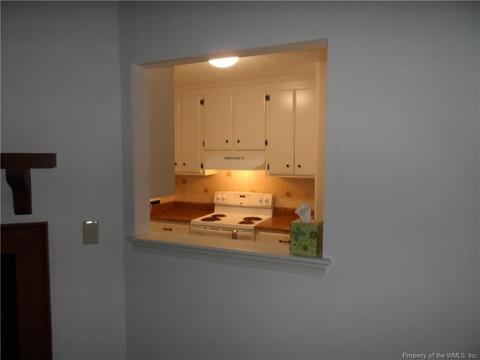 39 Parkway Dr, Hampton, VA 23669 photo 9