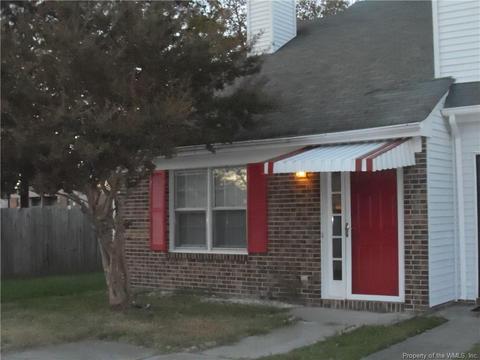 39 Parkway Dr, Hampton, VA 23669 photo 2