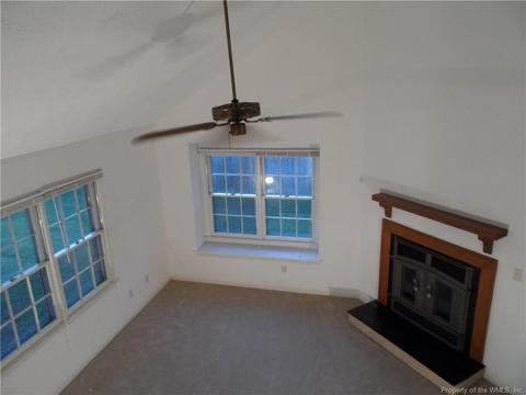 39 Parkway Dr, Hampton, VA 23669 photo 10