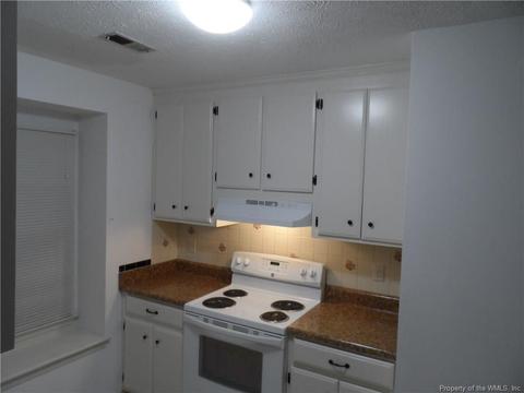 39 Parkway Dr, Hampton, VA 23669 photo 7