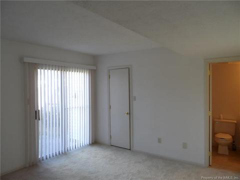 39 Parkway Dr, Hampton, VA 23669 photo 15