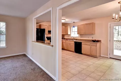 4 Digges Ct, Williamsburg, VA 23188 photo 6