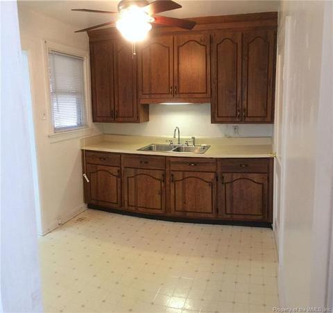 604 Custis Dr, Williamsburg, VA 23185 photo 6