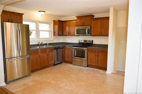 83 Tide Mill Ln, Hampton, VA 23666 photo 10