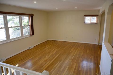 83 Tide Mill Ln, Hampton, VA 23666 photo 7
