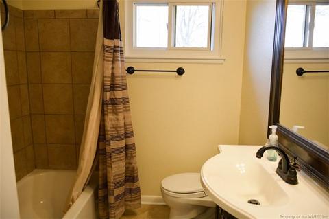 83 Tide Mill Ln, Hampton, VA 23666 photo 21