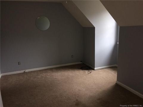 10042 Skillman Ln, Gloucester, VA 23061 photo 16