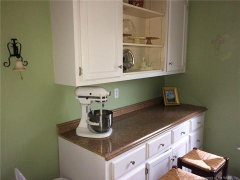 10042 Skillman Ln, Gloucester, VA 23061 photo 8