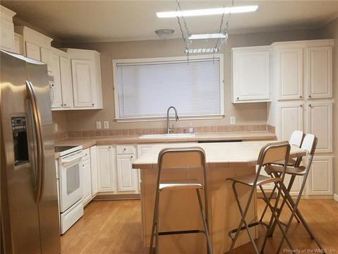 8387 Willis Rd, Gloucester, VA 23061 photo 9