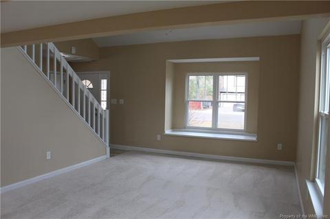 28 Manilla Ln, Hampton, VA 23669 photo 5