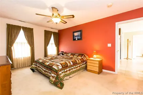 7484 Tyndall Dr, Gloucester Point, VA 23062 photo 18